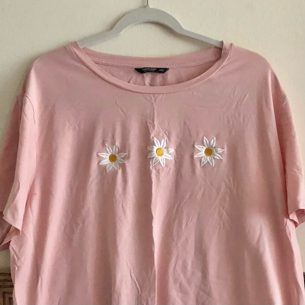 Daisy Embroidered Blush Pink T Shirt 3X 4X